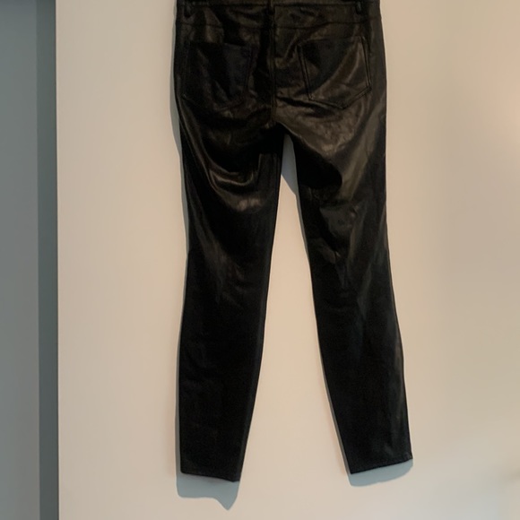 Zara Vegan Leather pants. Medium rise. Slim fit. US Ladies M (30 inch waist) - Picture 2 of 5
